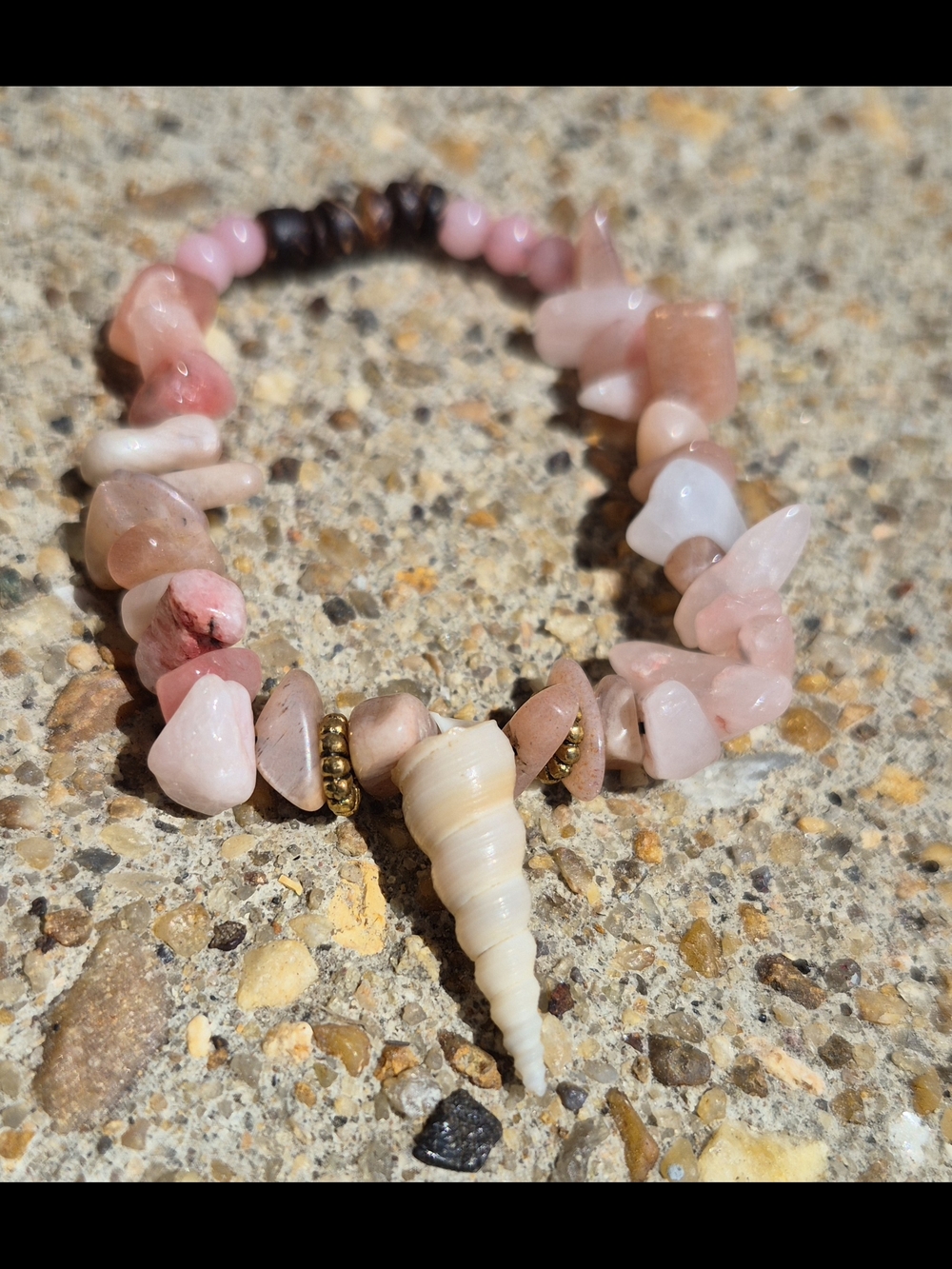 Handmade Pink Jade And Coconut Shell Braclet Set! - Picture 5 of 11